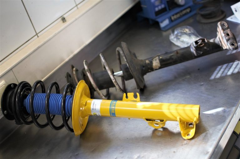 Bilstein 10-13 Mazda 3 B12 Pro-Kit main image 0
